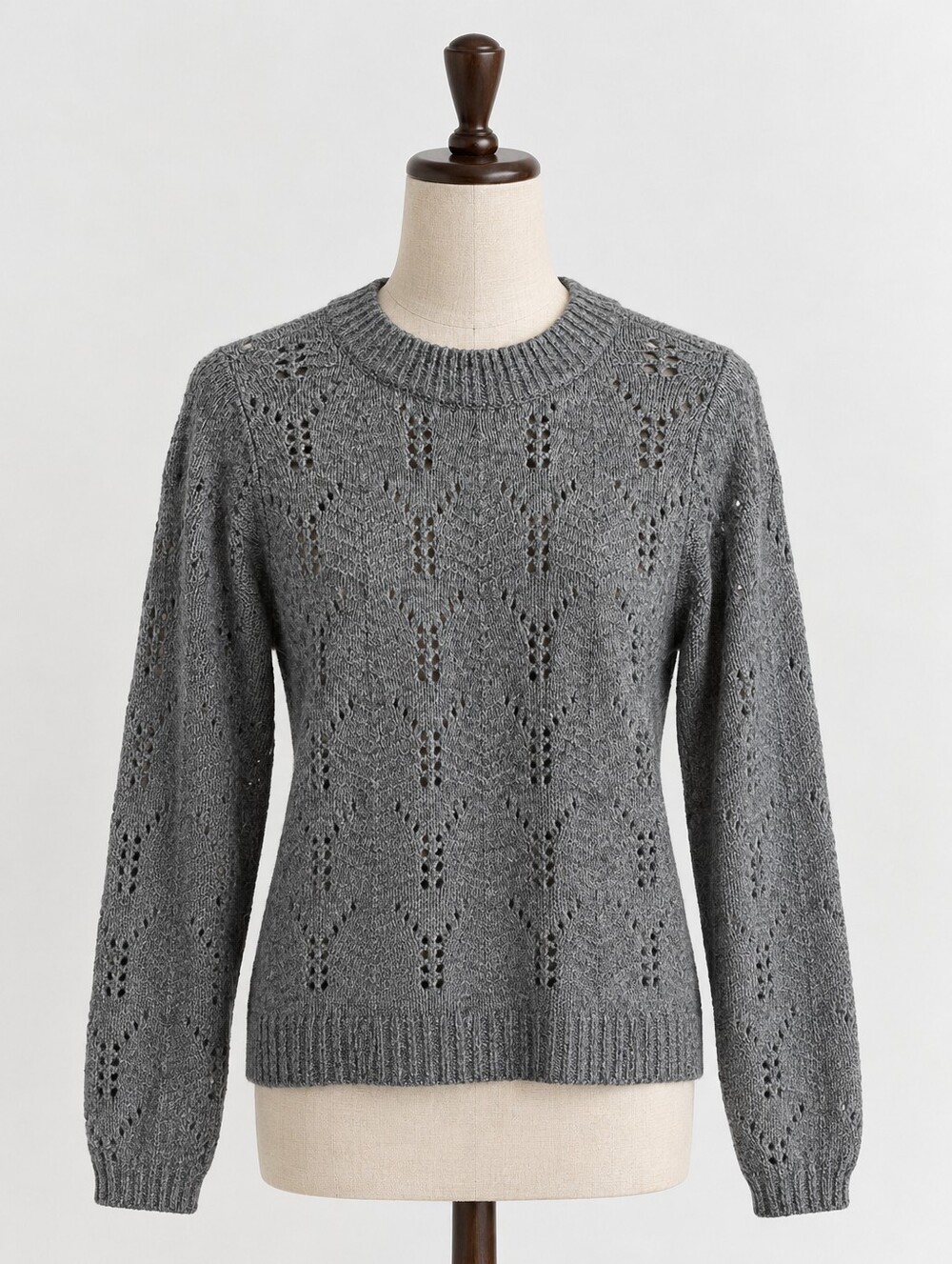 GAP Gray Knit Eyelet Sweater Size M